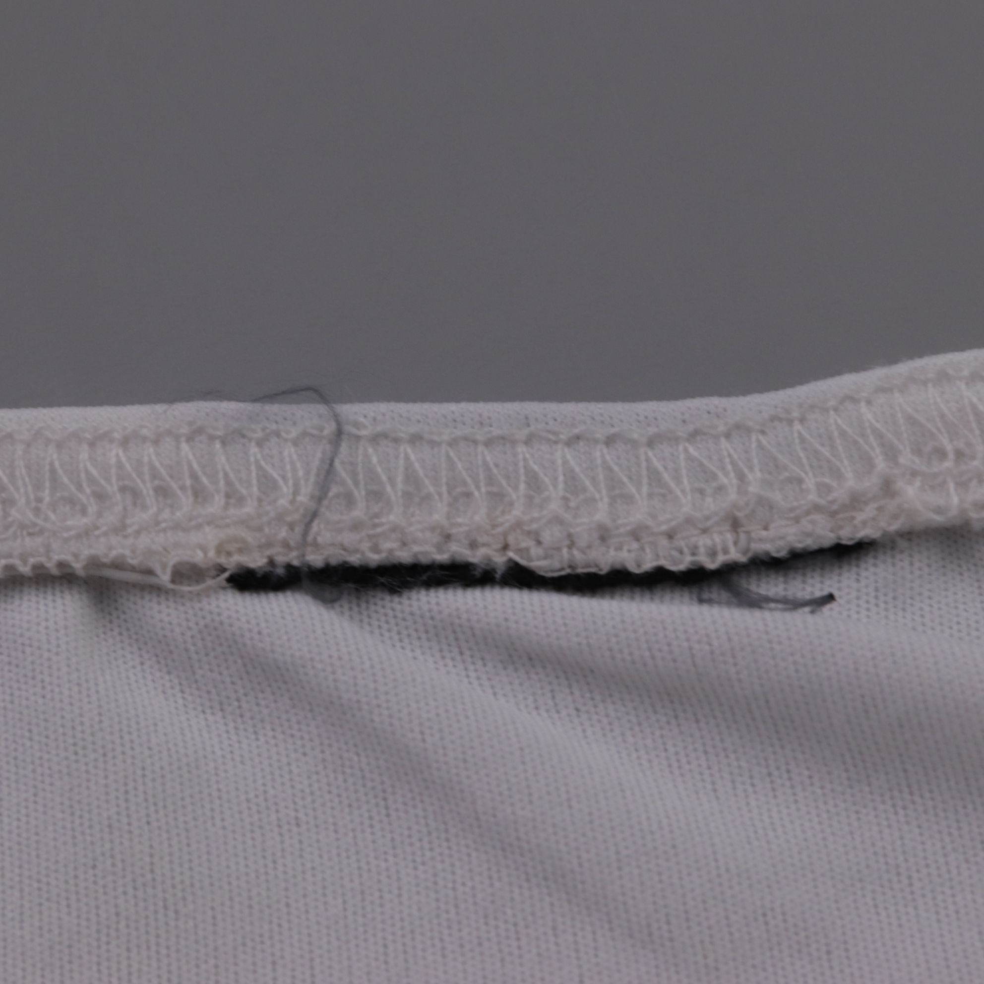 250125123-b