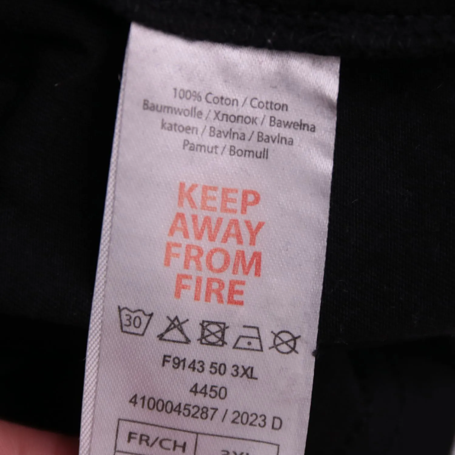 Чёрная футболка Atlas For Men со спортивным принтом, размер 60 (3XL)